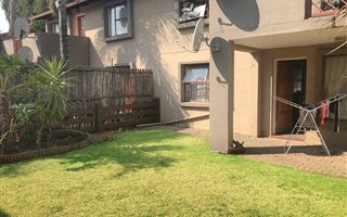 2 Bedroom Townhouse in Lakefield