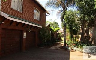 4 Bedroom House in Eldoraigne