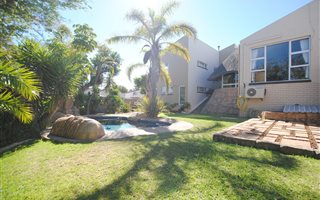 5 Bedroom House in Flamingo Vlei