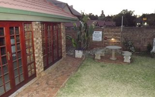 3 Bedroom Townhouse in Clubview