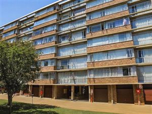 2.5 Bed Apartment in Kilner Park