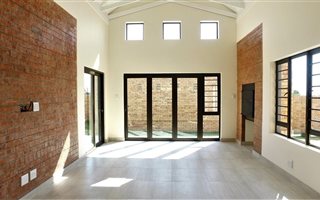 3 Bedroom Townhouse in Rayton