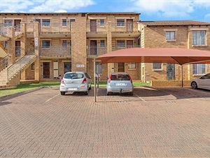 2 Bed Apartment in Karen Park