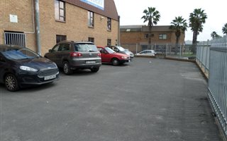 800 m² Commercial space in Killarney Gardens