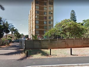 2.5 Bed Apartment in Montclair