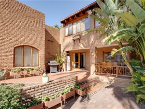 8707 m² Farm in President Park