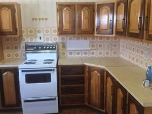 3 Bed Townhouse in Vanderbijlpark CE