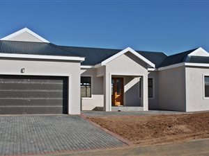 2 Bed House in Oudtshoorn