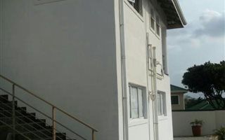 1 Bedroom House in Somerset Park