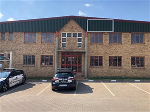 1033 m² Industrial space in Louwlardia