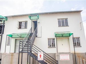 600 m² Office Space in Fontainebleau
