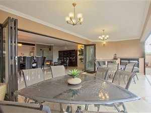 4 Bed House in La Como Lifestyle Estate