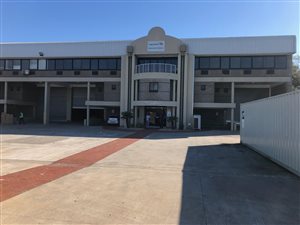 2650 m² Industrial space in Epping