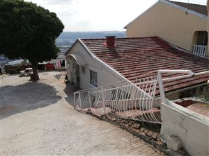 3 Bed House in Springfield Park