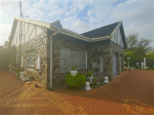 9 Bed House in Gingindlovu