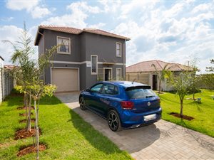 3 Bed House in Mahube Valley