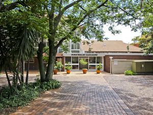 1.5 Bed Apartment in Hurl Park