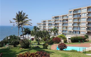3 Bedroom Apartment in Sheffield Beach