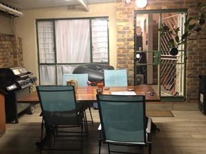 2 Bed Duplex in Hennopspark