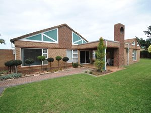 4 Bed Townhouse in Aviary Hill