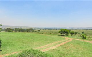 5 Bedroom House in Erasmia