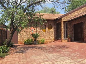3 Bed Simplex in Eldoraigne