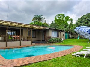 6 Bedroom House in Ashley