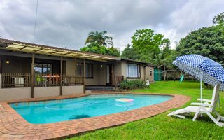 6 Bedroom House in Ashley