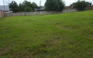 1278 m² Land available in Piet Retief