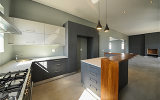 4 Bedroom House in Croydon Olive Estate
