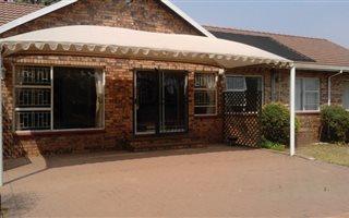 4 Bedroom House in Glen Austin