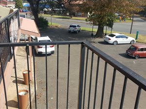 450 m² Commercial space in Dalview