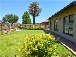 3 Bed House in Rothdene