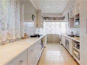 9 Bed House in Denlee