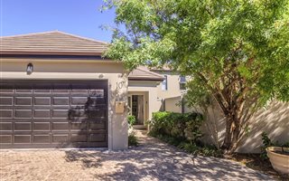 4 Bedroom House in Big Bay