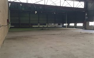 1930 m² Industrial space in Spartan