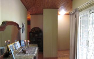 4 Bedroom House in Mountain View