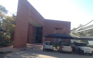 8350 m² Industrial space in Crown City