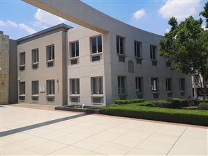 Commercial space in Greenstone Hill