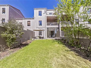 1 Bedroom Apartment in Oaklands