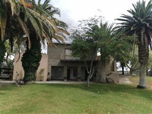 4642 ha Farm in Beaufort West