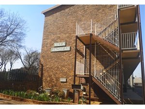 2 Bed Flat in Berton Park