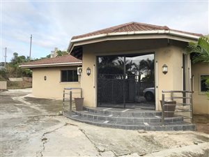 3 Bed House in Lotusville