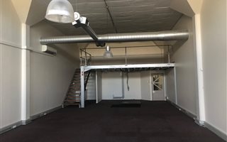 172 m² Commercial space in Observatory