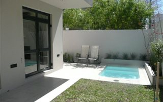 3 Bedroom Townhouse in Sea Point