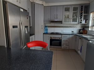3 Bed House in Mineralia