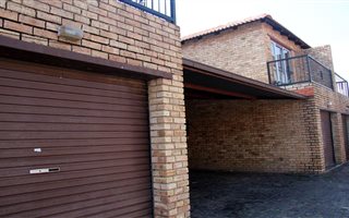 2 Bedroom Townhouse in Eike Park