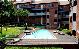 2 Bedroom Apartment in Atholl