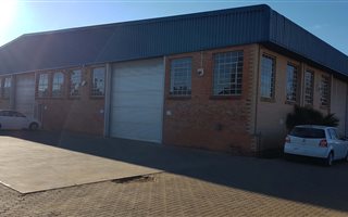 725 m² Commercial space in Ooseinde