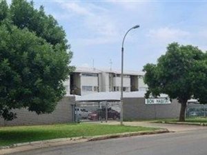 1 Bed Apartment in Bonaero Park